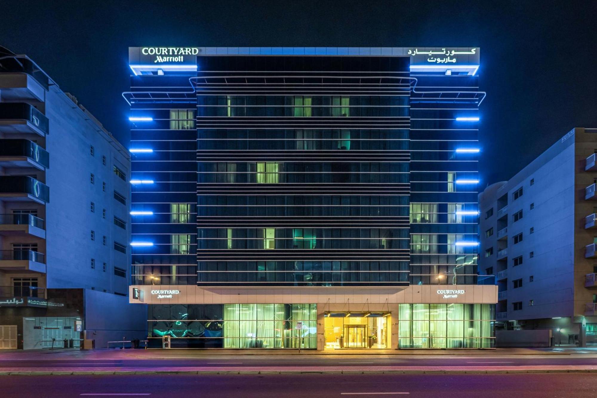 Courtyard By Marriott Dubai, Al Barsha Готель